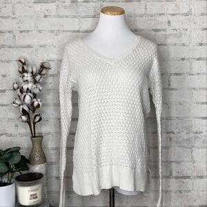 American Eagle | Ivory Knit Sweater